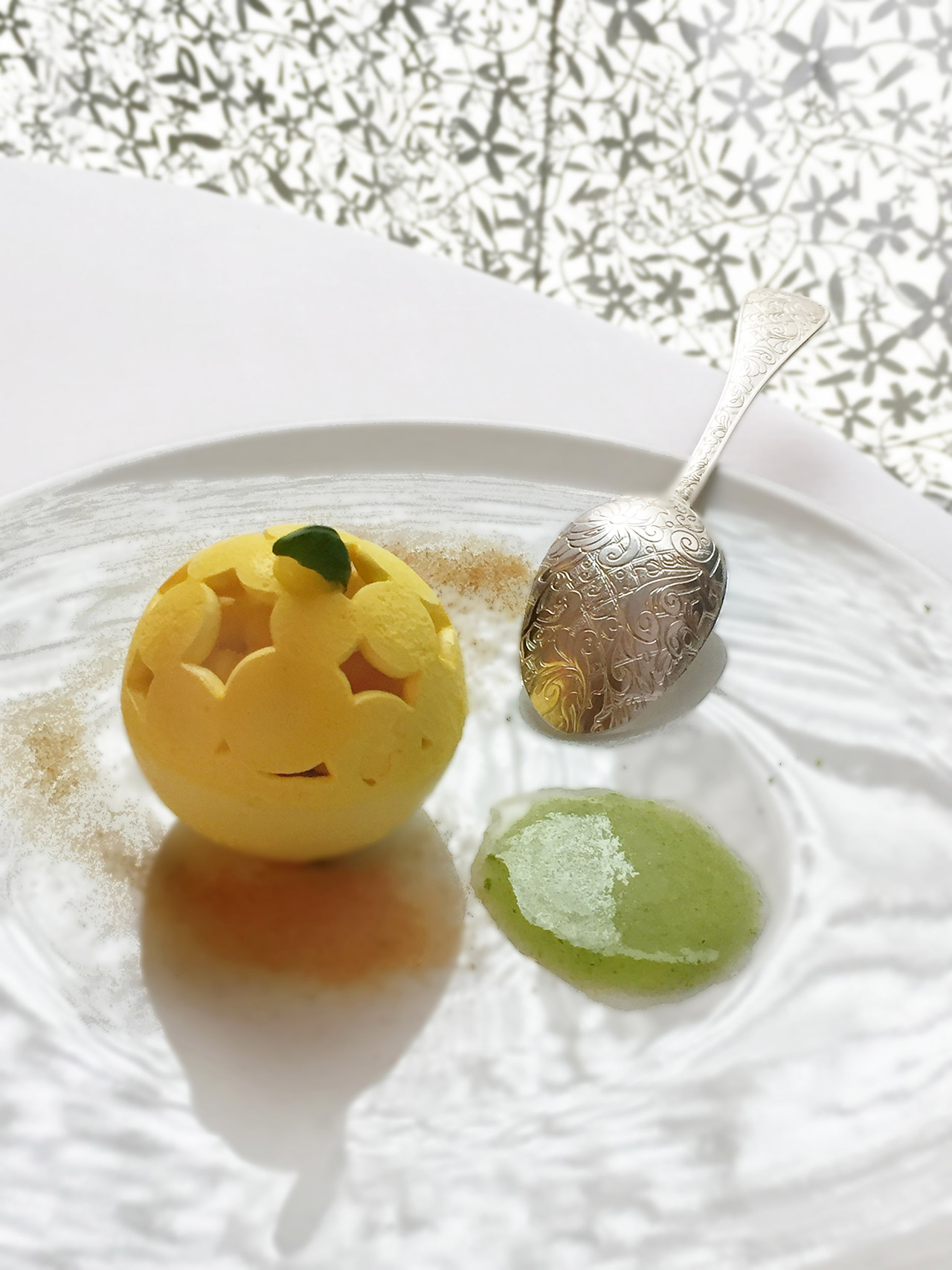 Kei-Kobayashi-vacherin-fruits-exotiques-mimosa